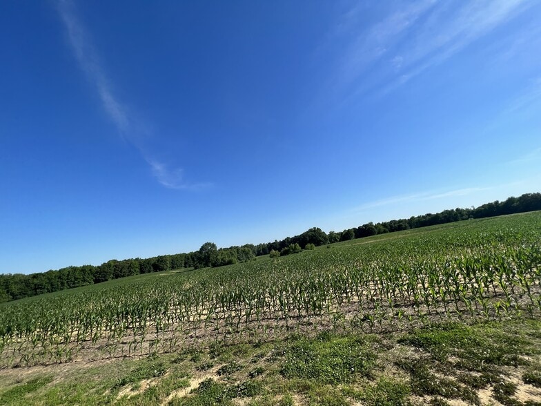 4694 Dover Rd, Indian Mound, TN à vendre - Photo du bâtiment - Image 3 de 5