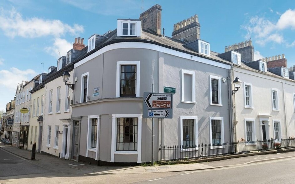 31 Sadler St, Wells for sale - Building Photo - Image 2 of 10