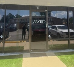 3802 Ehrlich Rd, Tampa, FL for lease Building Photo- Image 1 of 9