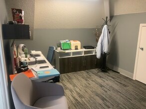 150 N Miller Rd, Akron, OH for lease Interior Photo- Image 1 of 4