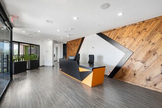 15600-15650 N Black Canyon Hwy, Phoenix, AZ for lease Interior Photo- Image 1 of 20