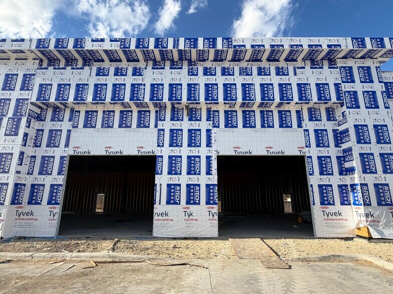 1012 Municipal Dr, Leander, TX à vendre - Photo du bâtiment - Image 2 de 7