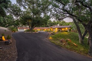 Stunning Central Coast Vineyard Estate - Vignoble