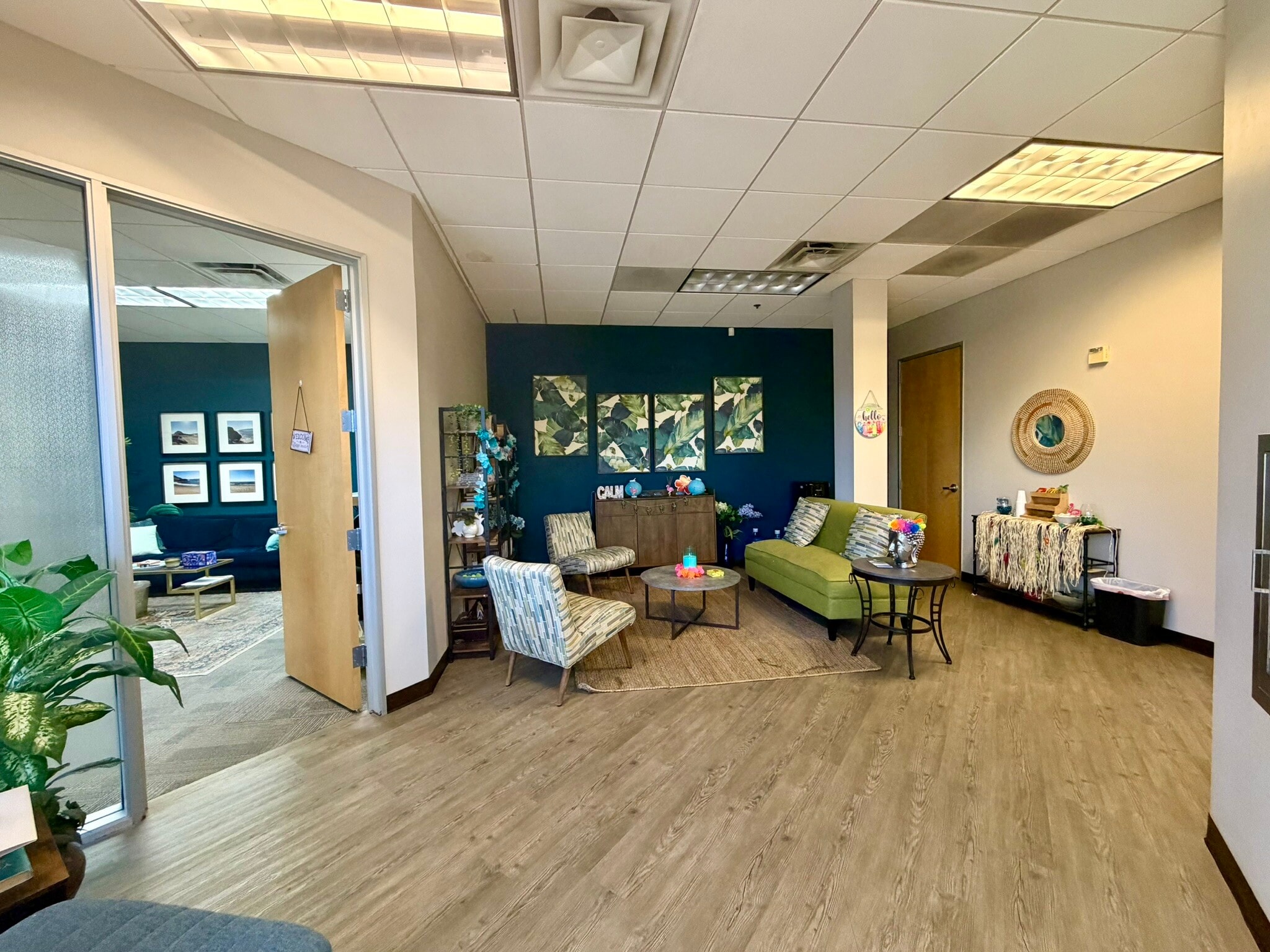 9160 E bahia Dr, Scottsdale, AZ for lease Interior Photo- Image 1 of 7