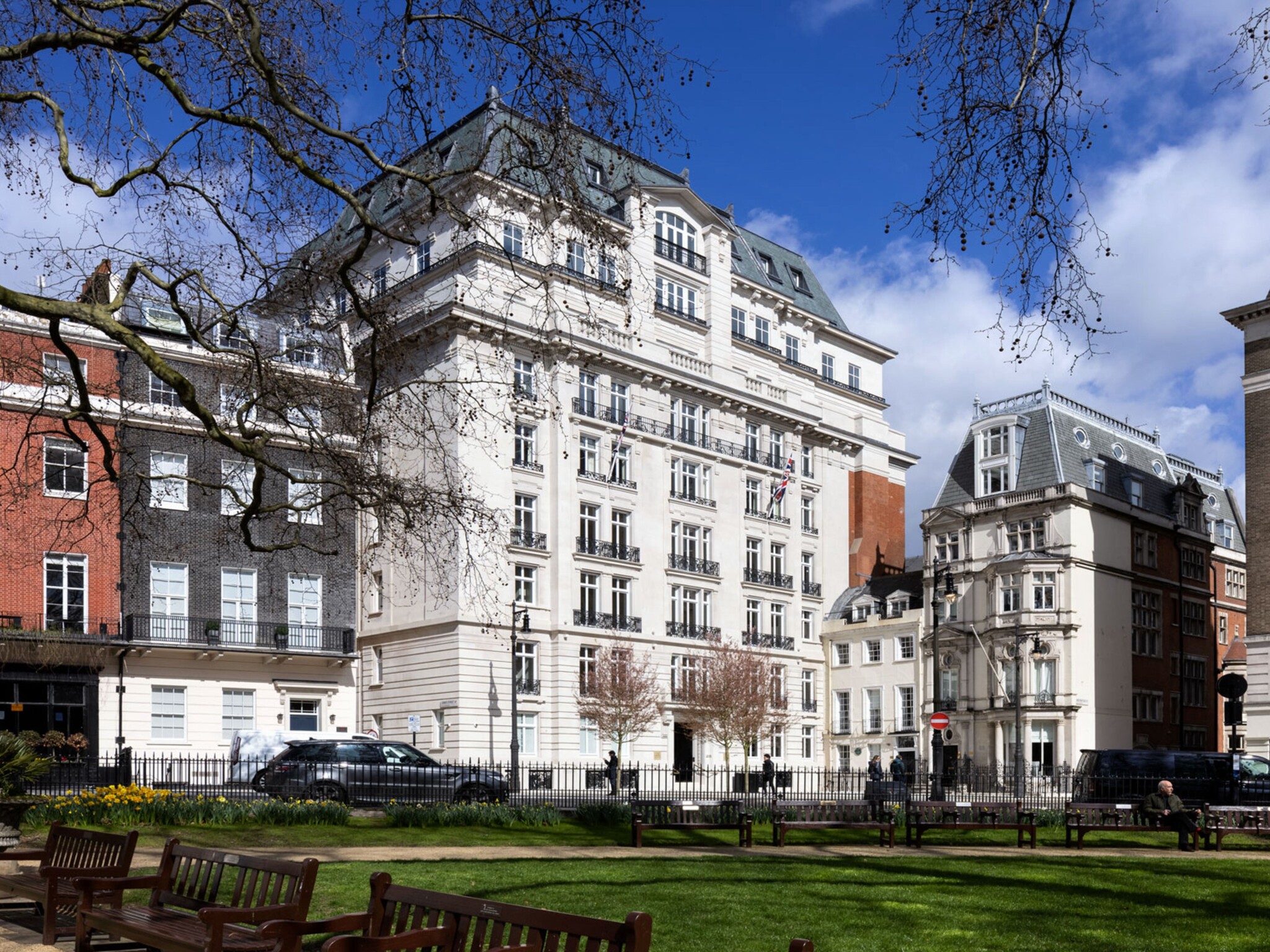 25 Berkeley Sq, London for sale Building Photo- Image 1 of 1