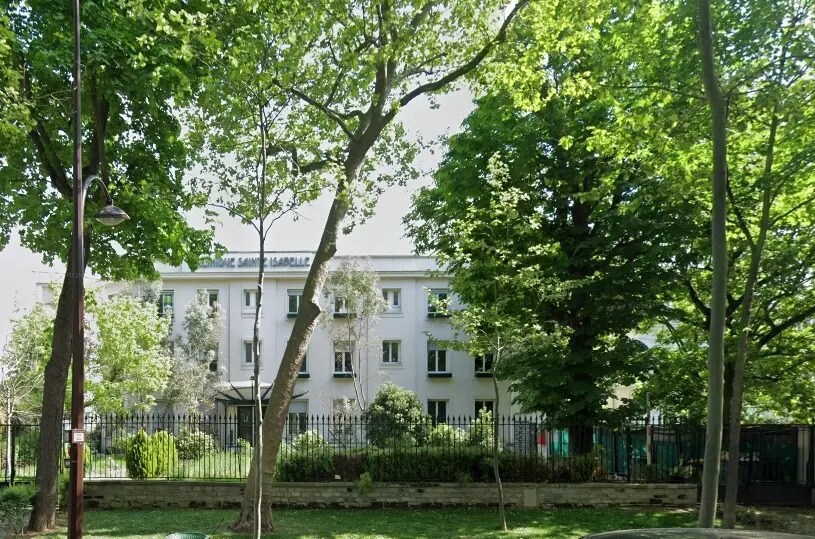 24 Boulevard Du Château, Neuilly-sur-Seine à louer - Photo du bâtiment - Image 2 de 5