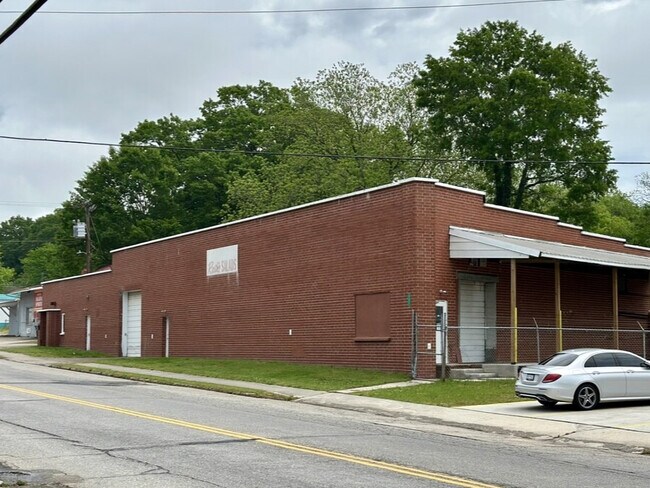 Plus de détails pour 181 Saluda St, Chester, SC - Industriel à louer