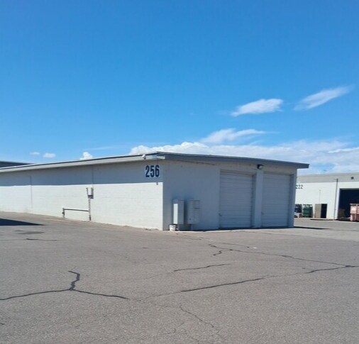 248-282 W 33rd St, Ogden, UT à louer - Photo du bâtiment - Image 1 de 12