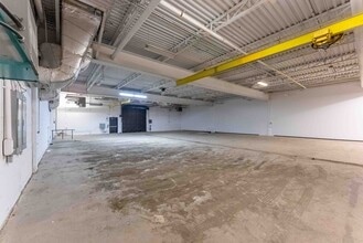 360 Mountain St, Sudbury, ON à louer Photo intérieure- Image 2 de 20