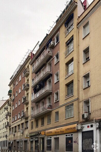 Avenida Doctor Federico Rubio y Galí, 10, Madrid, Madrid à louer - Photo du bâtiment - Image 2 de 3