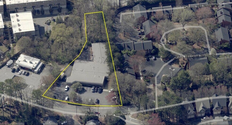 2126 Defoors Ferry Rd NW, Atlanta, GA à vendre - Photo du bâtiment - Image 1 de 11