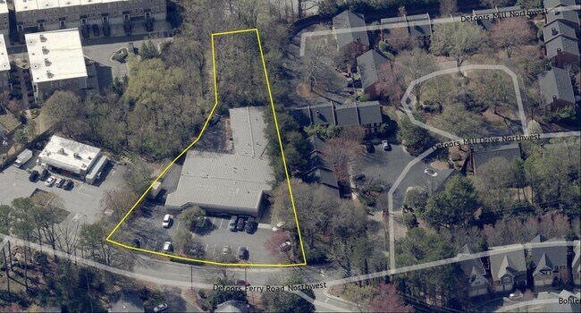 Plus de détails pour 2126 Defoors Ferry Rd NW, Atlanta, GA - Bureau à vendre