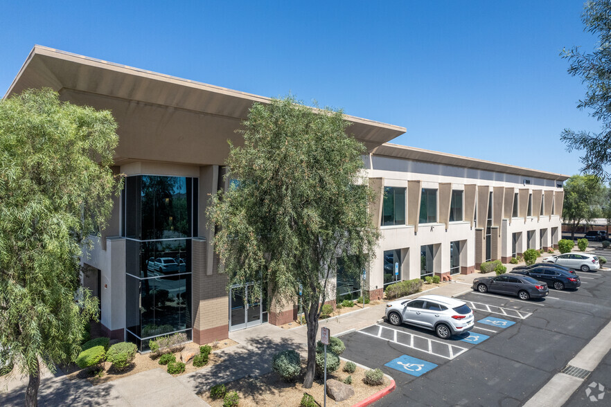 1930 W Pinnacle Peak Rd, Phoenix, AZ à louer - Photo du bâtiment - Image 3 de 10