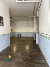 Retail in Cerdanyola del Vallès, Barcelona for lease Interior Photo- Image 2 of 4