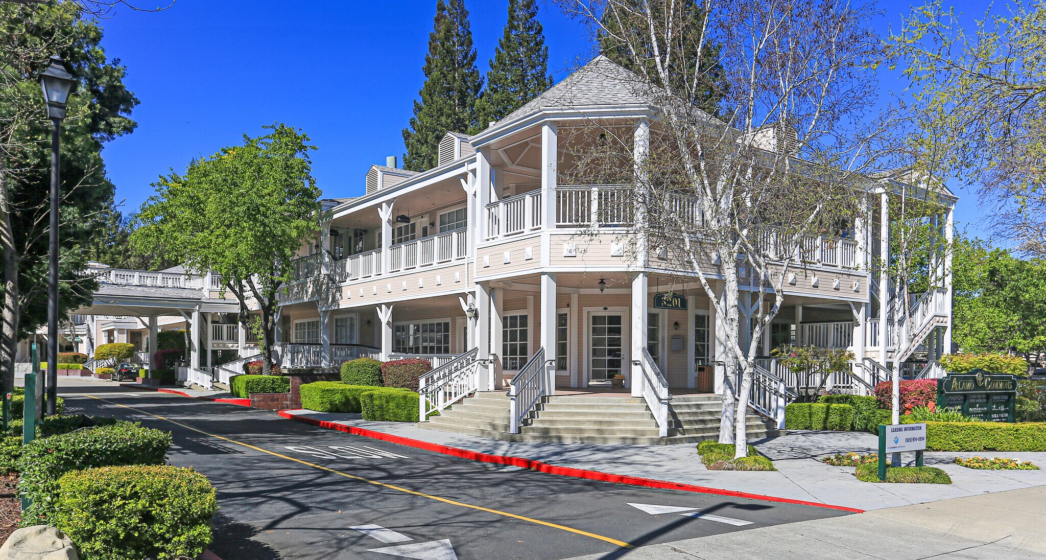 3201 Danville Blvd, Alamo, CA à louer Photo principale- Image 1 de 7