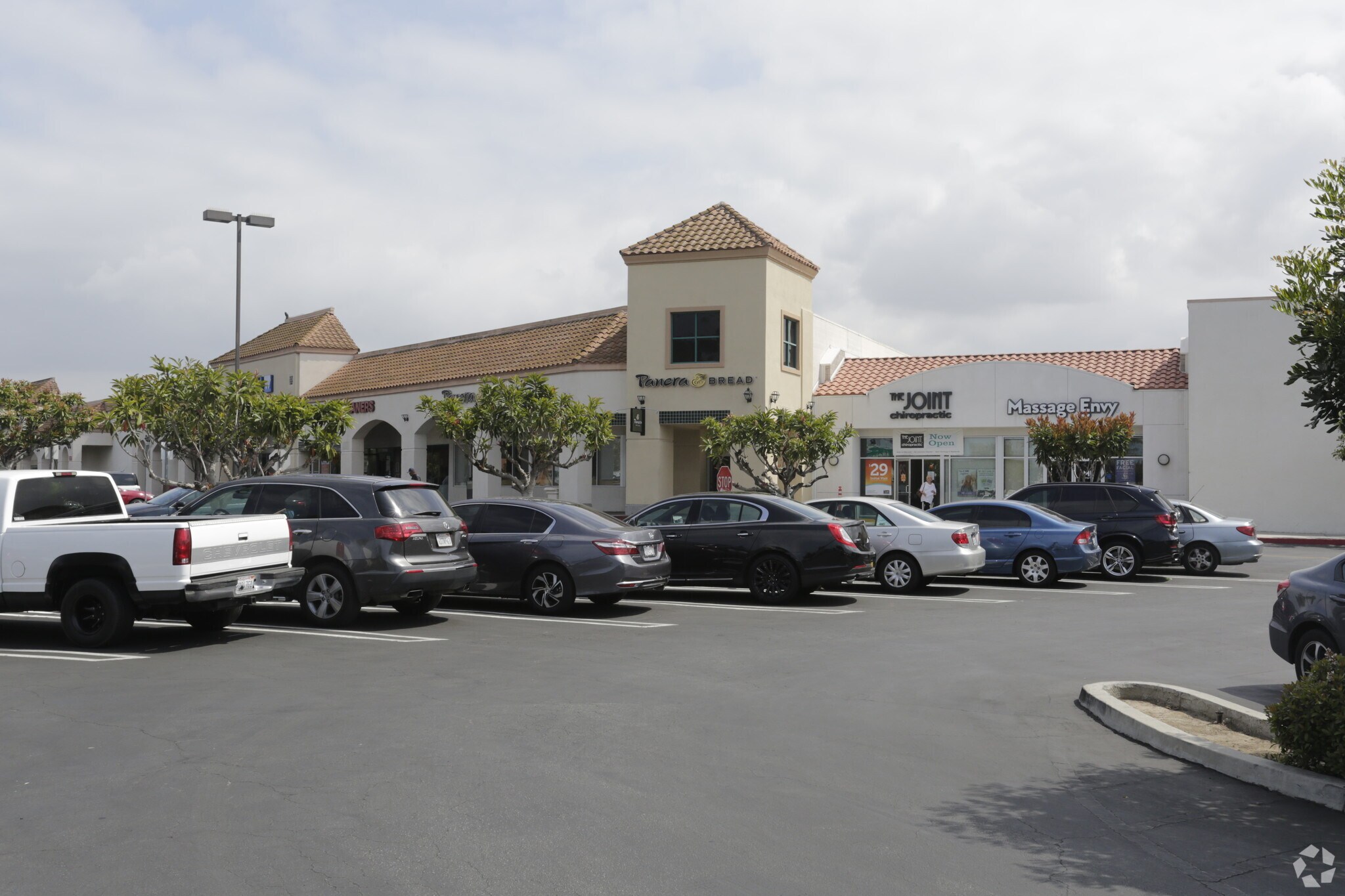11030 Jefferson Blvd, Culver City, CA for lease Building Photo- Image 1 of 15