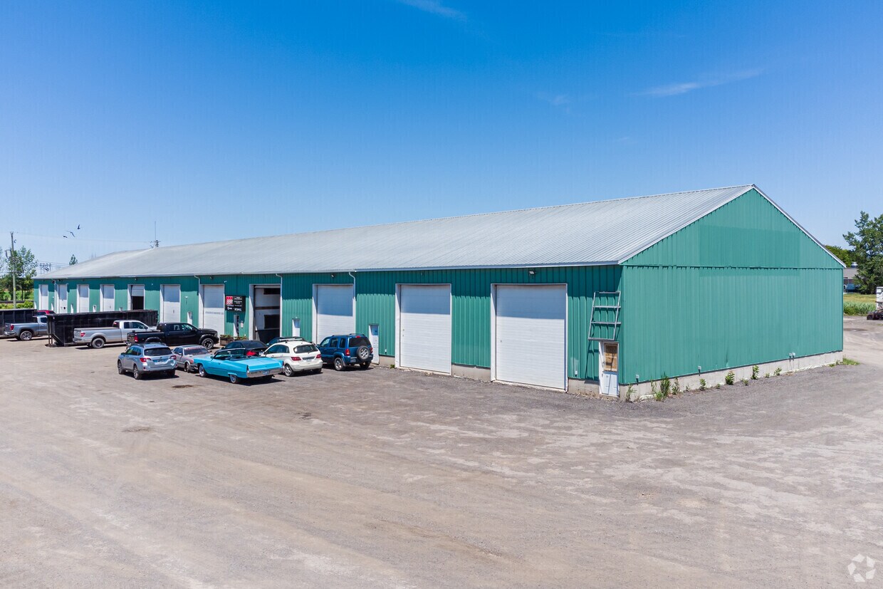 38 Ch De La Rivière-Délisle N, Coteau-du-lac, QC for lease Primary Photo- Image 1 of 2