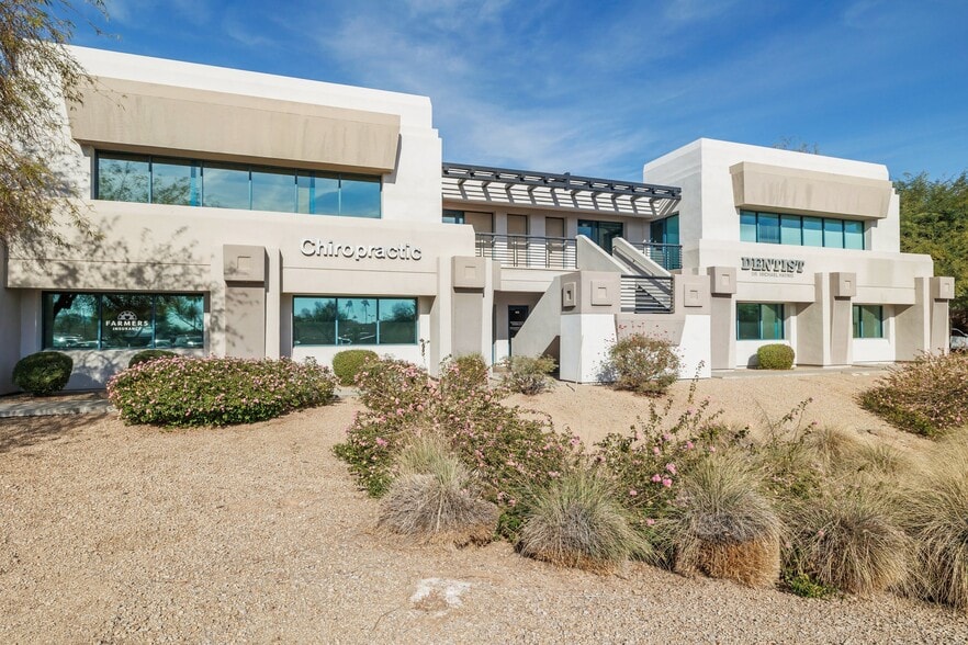 11111 N Scottsdale Rd, Scottsdale, AZ for sale - Building Photo - Image 1 of 22