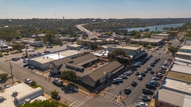 303 Main St, Marble Falls, TX à louer Aérien- Image 1 de 7