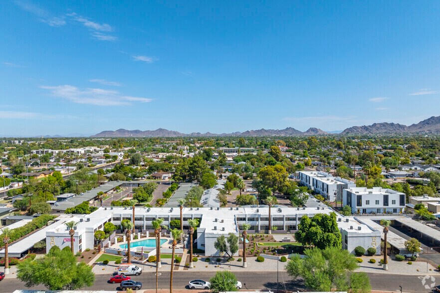 1220 E Medlock Dr, Phoenix, AZ for sale - Aerial - Image 2 of 11