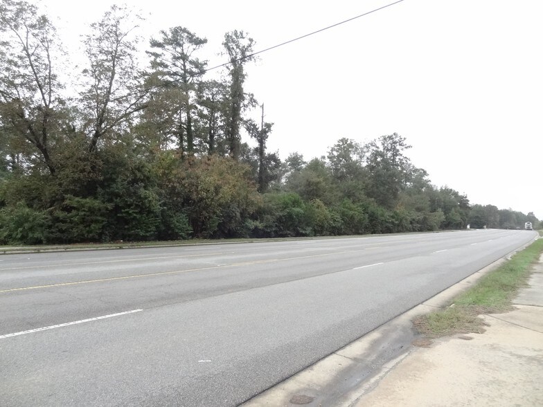 5543 Houston Rd, Macon-Bibb, GA à vendre - Photo du bâtiment - Image 3 de 3