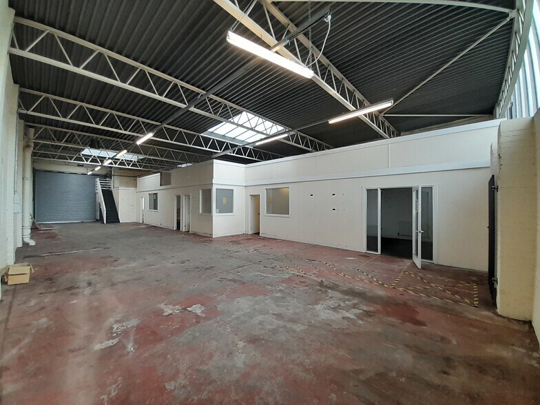 Tartraven Pl, Broxburn à louer - Photo du bâtiment - Image 3 de 4