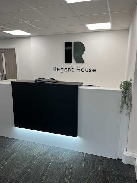 13-15 George St, Aylesbury à louer Photo intérieure- Image 1 de 29