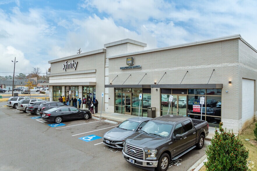 2847 Poplar Ave, Memphis, TN à vendre - Photo du bâtiment - Image 3 de 20