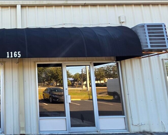 1133 Industrial Blvd, Naples, FL à louer - Photo du bâtiment - Image 2 de 3