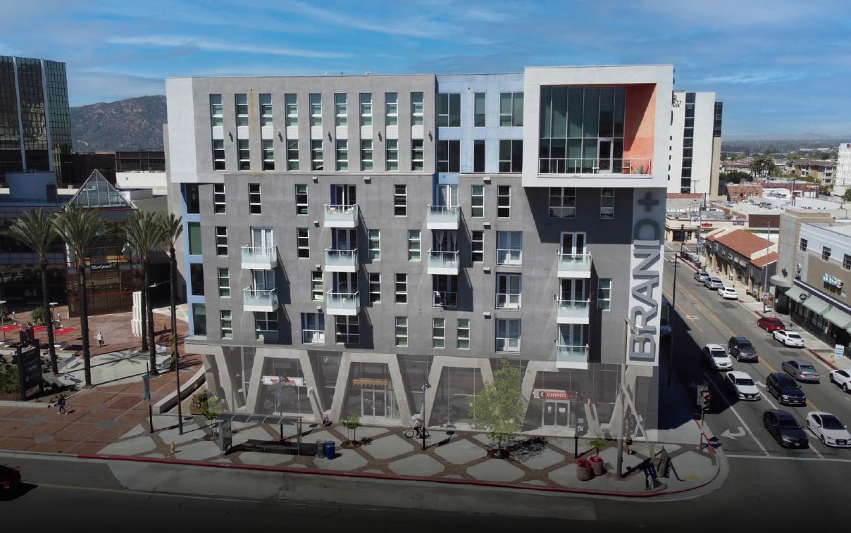 108-120 W Wilson Ave, Glendale, CA for lease Building Photo- Image 1 of 3