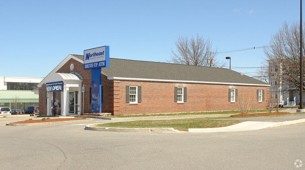 340 Wilson St, Manchester, NH à vendre - Photo principale - Image 1 de 2