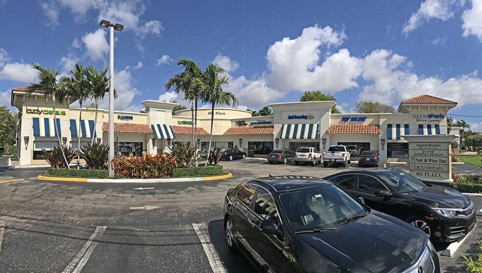 801 N Federal Hwy, Boca Raton, FL à louer - Photo du bâtiment - Image 2 de 2