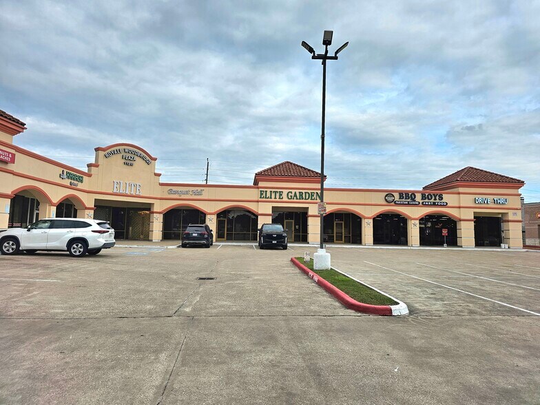 11315 S Highway 6, Sugar Land, TX à vendre - Photo du bâtiment - Image 2 de 6