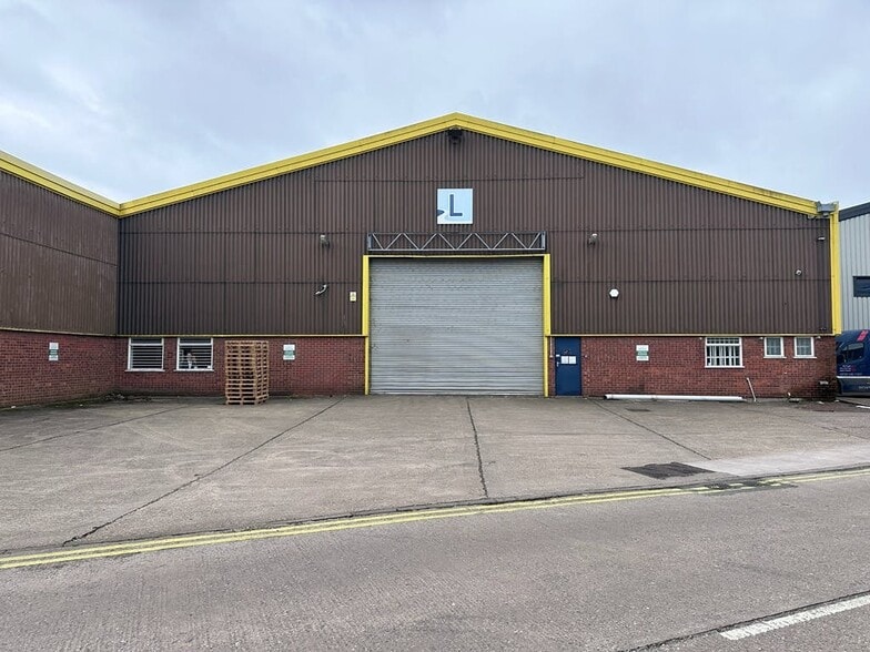 Atherstone St, Tamworth for lease - Building Photo - Image 2 of 11
