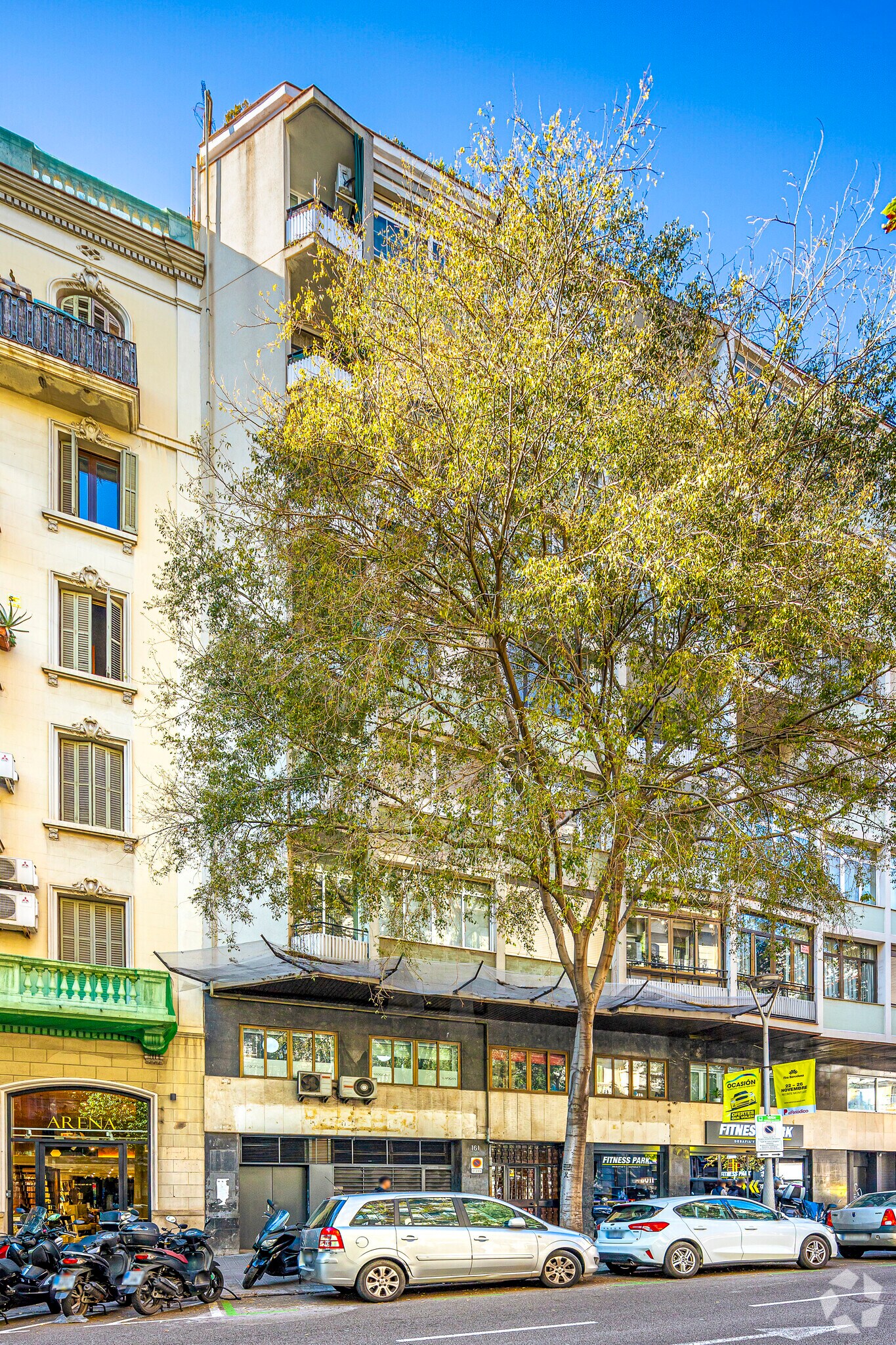 Carrer de Casanova, 161, Barcelona, Barcelona for lease Primary Photo- Image 1 of 2