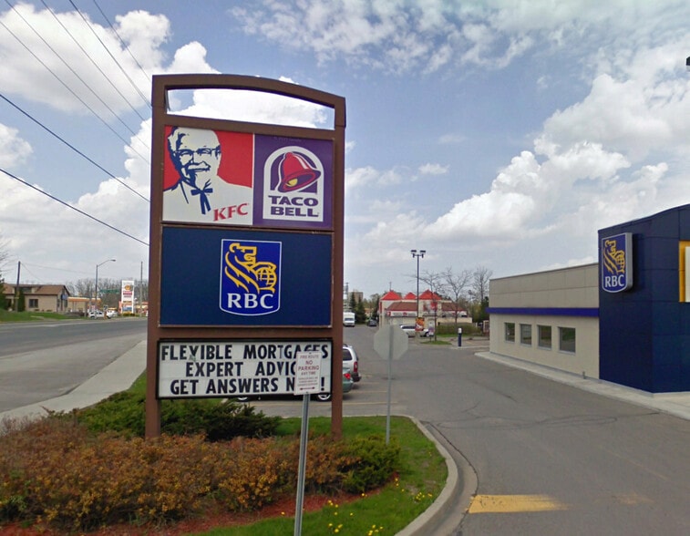 16591 Yonge St, Newmarket, ON for lease - Building Photo - Image 3 of 6