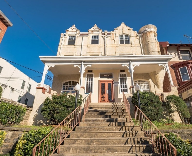 607-609 S 42nd St, Philadelphia, PA for sale Primary Photo- Image 1 of 3