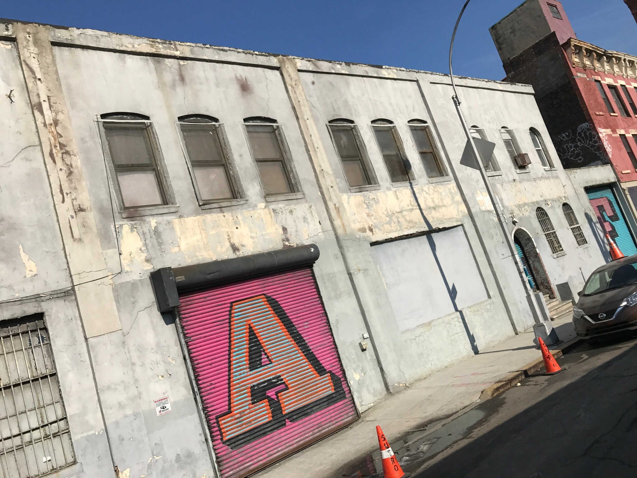 9 Bruckner Blvd, Bronx, NY à vendre Photo principale- Image 1 de 1