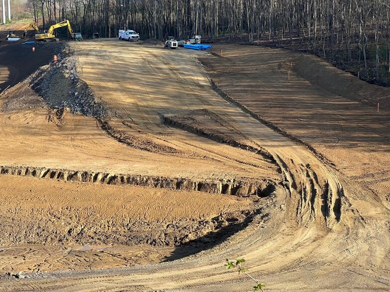 McGuffey Dr, East Liverpool, OH for lease - Other - Image 2 of 10