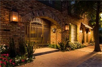 Plus de détails pour 2320 McCue Rd, Houston, TX - Multi-résidentiel à vendre