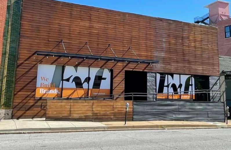 2811 & 2815 Locust St portefeuille de 2 propriétés à vendre sur LoopNet.ca - Photo du bâtiment - Image 3 de 11