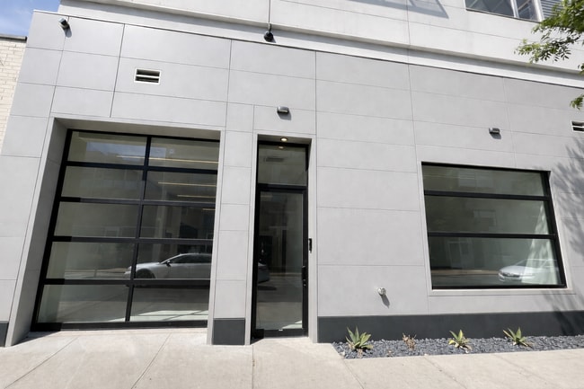 More details for 41 Box St, Brooklyn, NY - Office/Retail, Retail for Lease