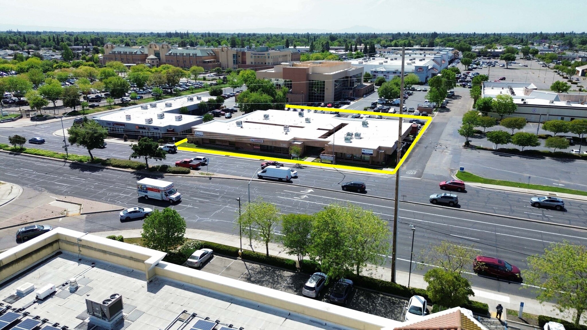 7743 West Ln, Stockton, CA for lease Building Photo- Image 1 of 8