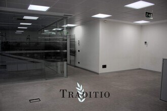 Office in Madrid, Madrid for lease Interior Photo- Image 1 of 13