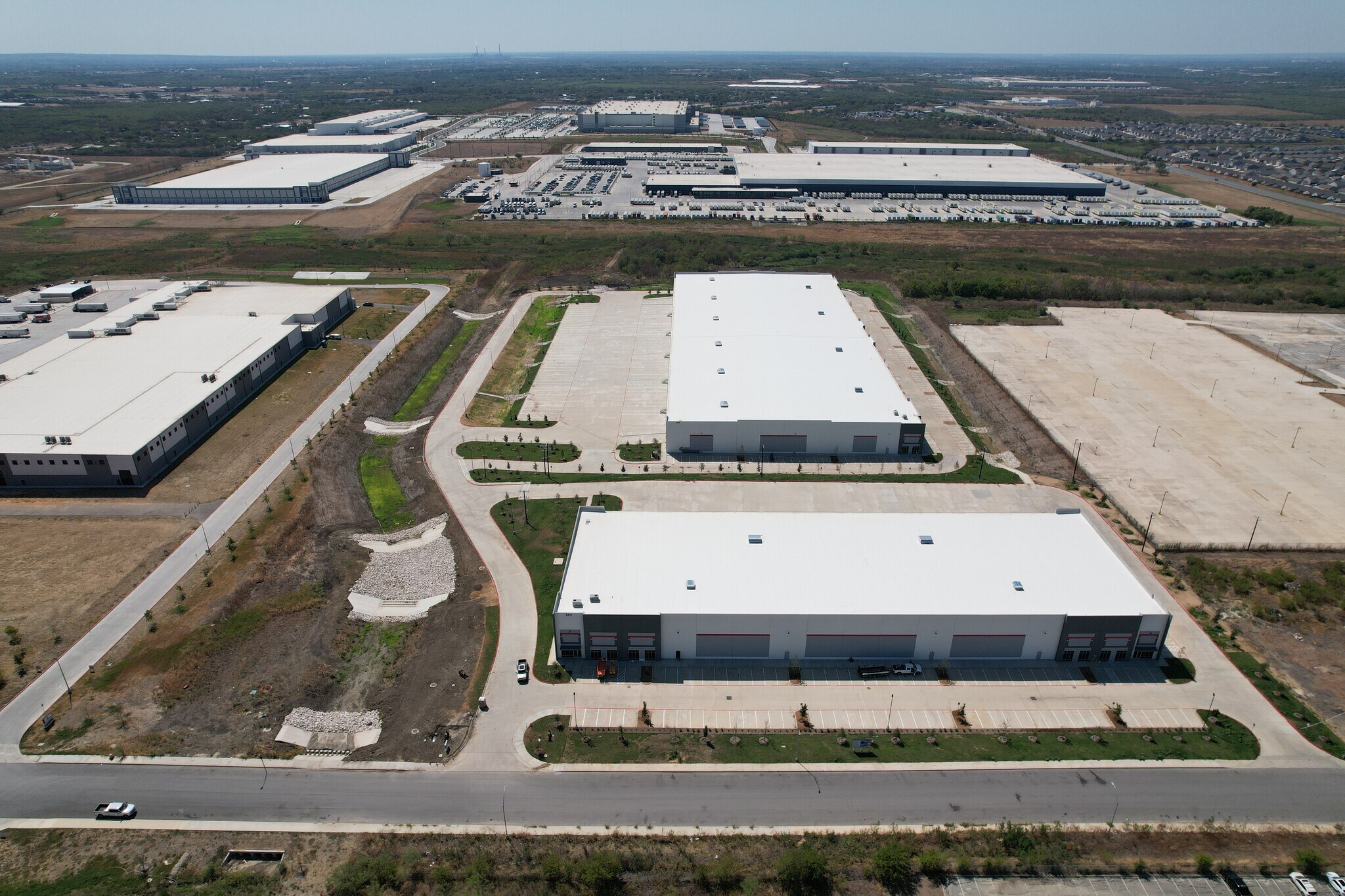 6907 Lancer Blvd, San Antonio, TX à louer Photo du bâtiment- Image 1 de 20