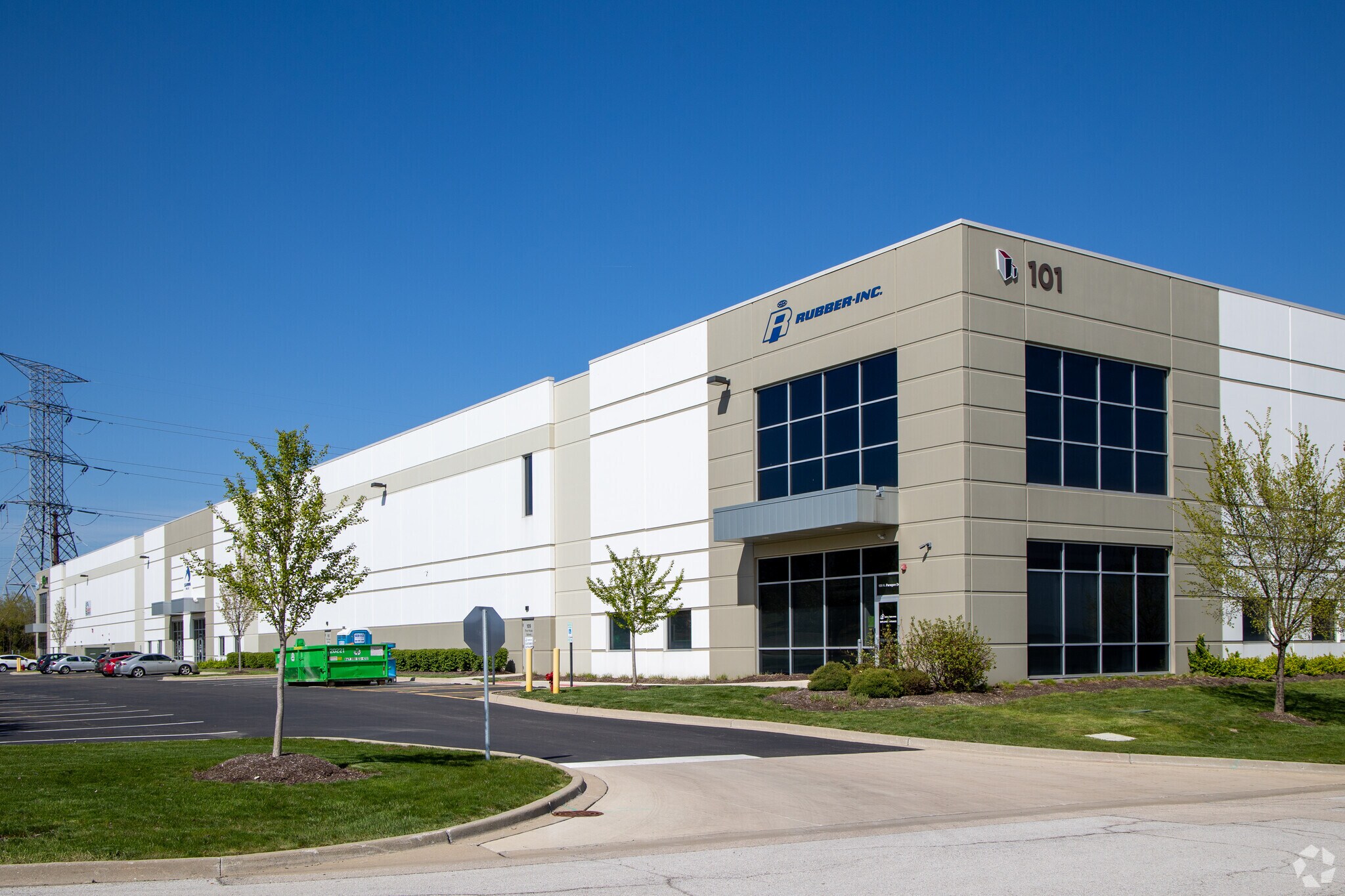 101 Paragon Dr, Romeoville, IL à louer Photo principale- Image 1 de 9