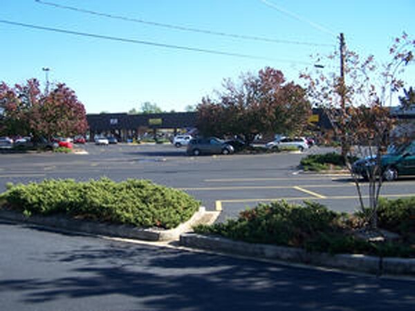 1010-1040 York St NE, Aiken, SC à louer - Photo du bâtiment - Image 2 de 2