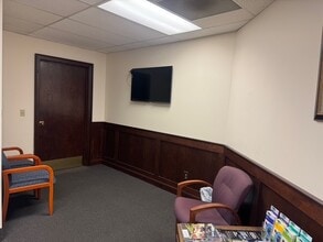 201 E 5900 S, Murray, UT à louer Photo intérieure- Image 2 de 28