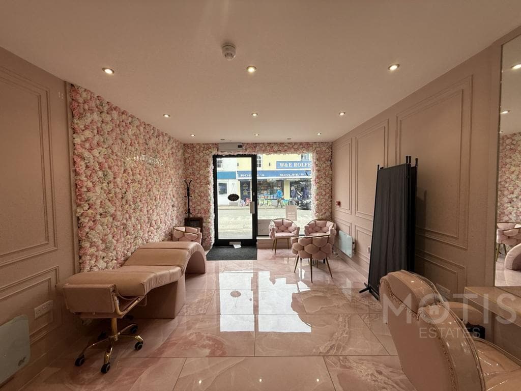 51-51A High St, New Romney for lease Building Photo- Image 1 of 10