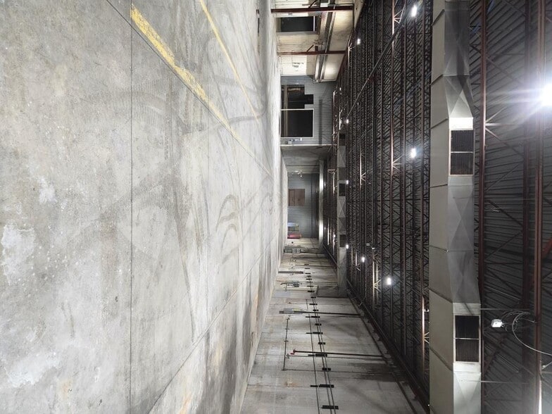 N160 W19170 Sherman Rd, Jackson, WI à vendre - Photo du bâtiment - Image 2 de 16